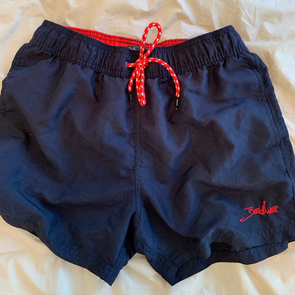 Men’s swim shorts